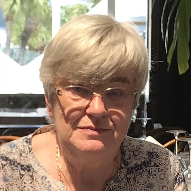Janet Lyons